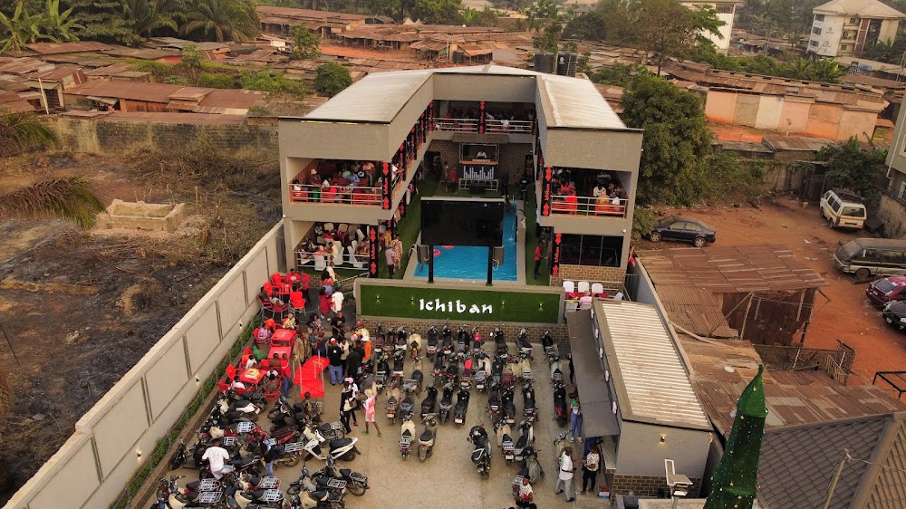 Ichiban Pool Palace photo 4